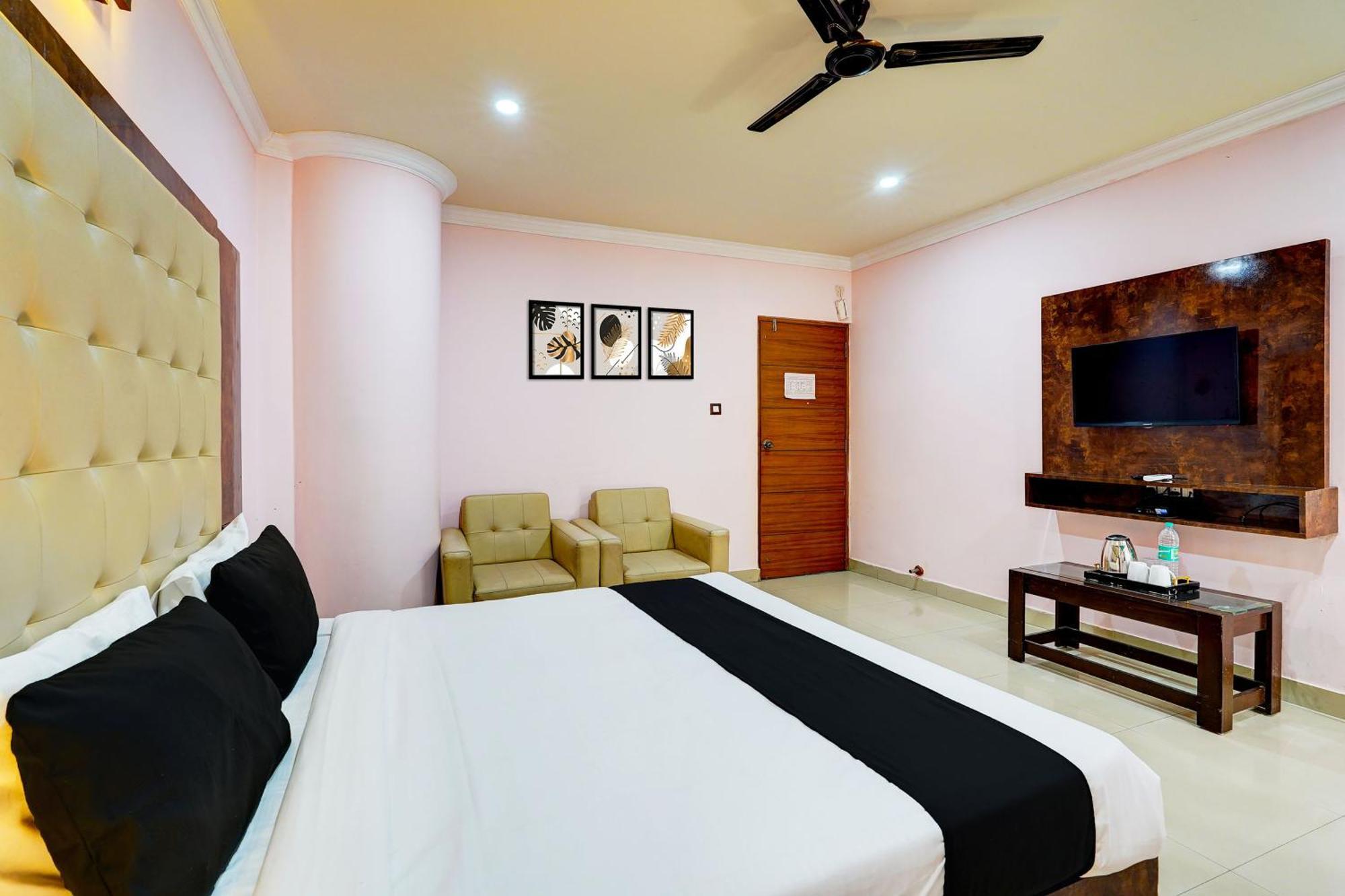 Super Townhouse Mg Road Near Commercial Street Μπανγκαλόρ Εξωτερικό φωτογραφία