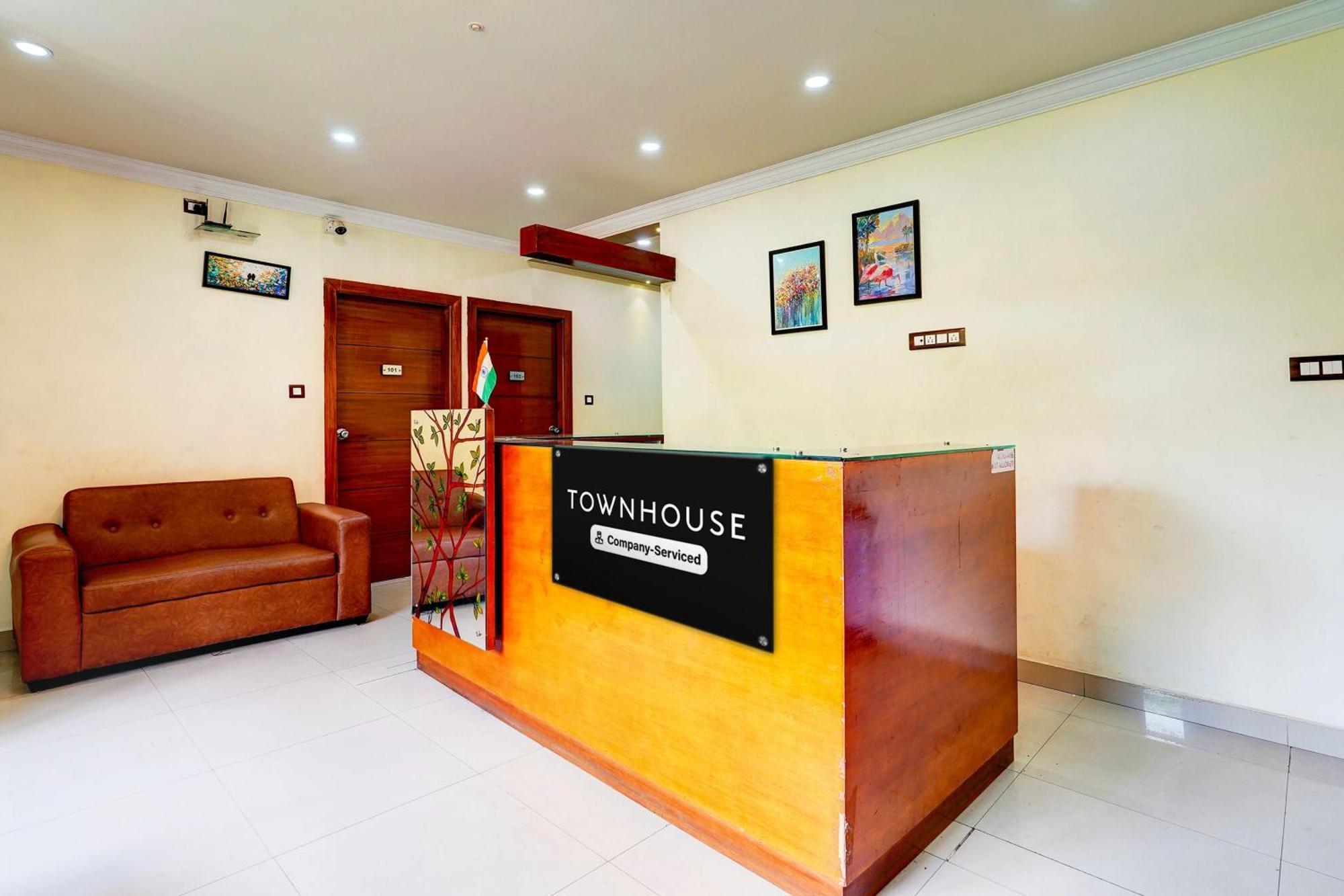 Super Townhouse Mg Road Near Commercial Street Μπανγκαλόρ Εξωτερικό φωτογραφία